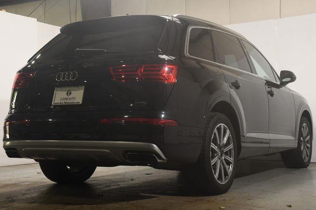 2017 Audi Q7 Premium Plus w/ Virtual Cockpi photo