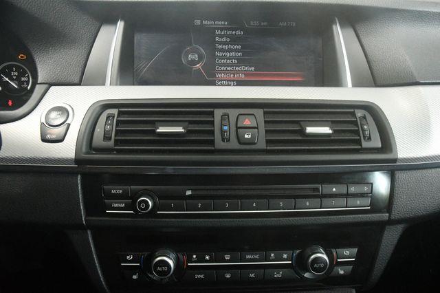 2015 BMW 5-Series 535d Xdrive M Sport Blind Spot photo