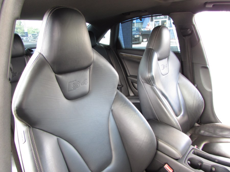 2012 Audi S4 3.0T quattro Prestige photo