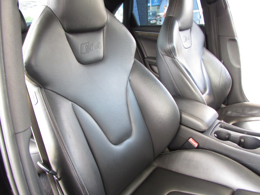 2012 Audi S4 3.0T quattro Prestige photo