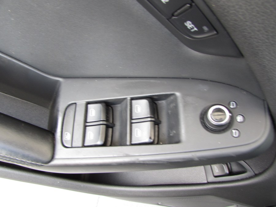 2012 Audi S4 3.0T quattro Prestige photo