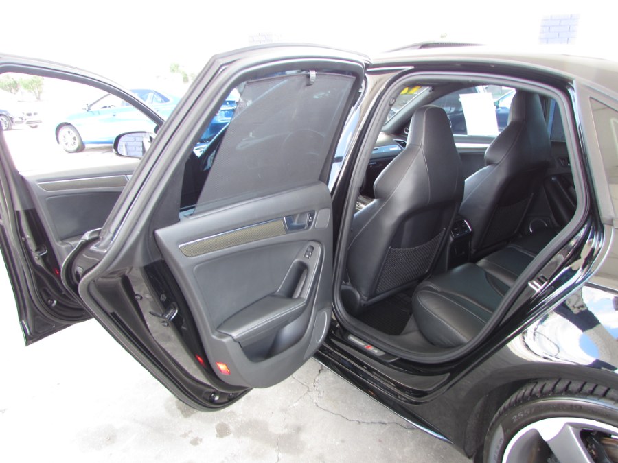 2012 Audi S4 3.0T quattro Prestige photo