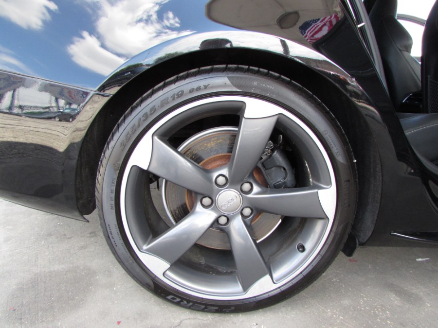 2012 Audi S4 3.0T quattro Prestige photo