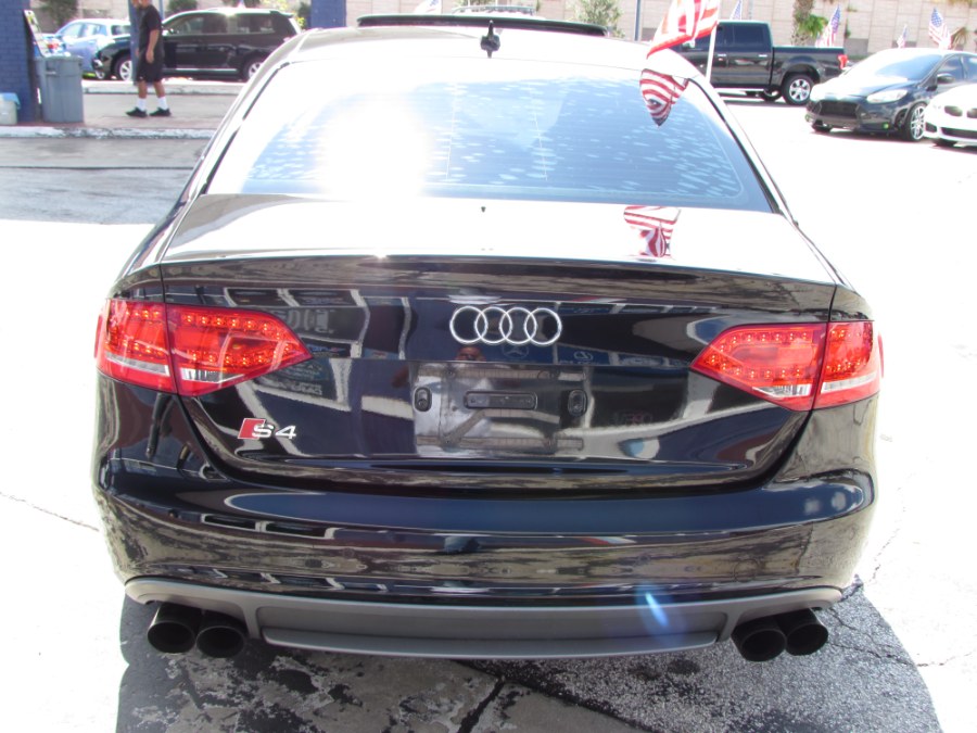 2012 Audi S4 3.0T quattro Prestige photo