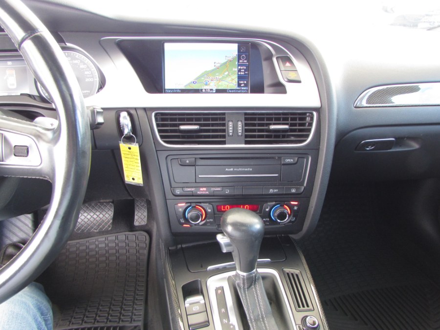 2012 Audi S4 3.0T quattro Prestige photo