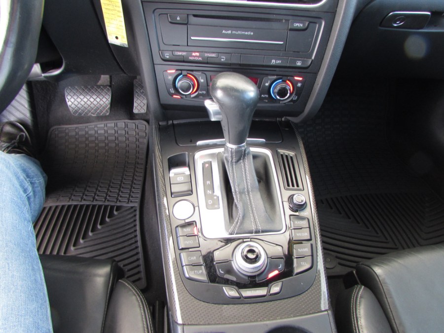 2012 Audi S4 3.0T quattro Prestige photo