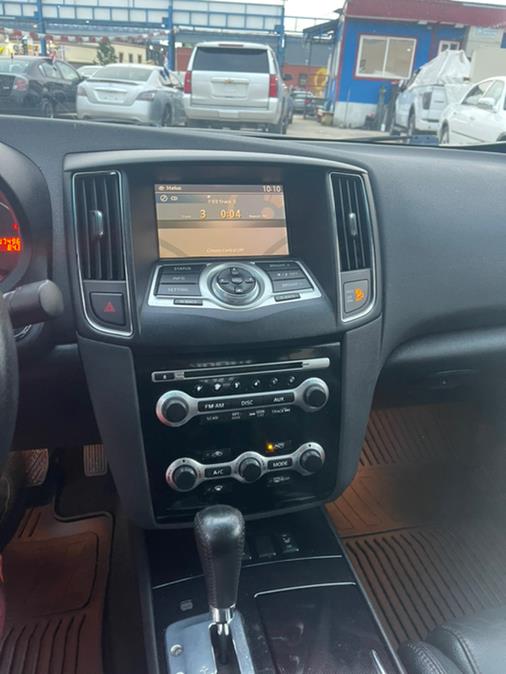 2011 Nissan Maxima 3.5 S photo