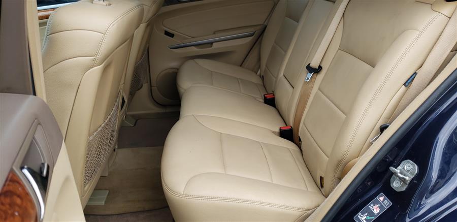2009 Mercedes-Benz M-Class ML350 photo