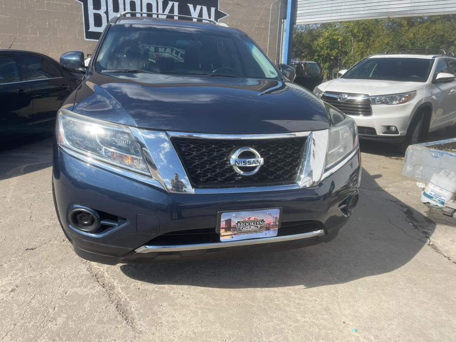 2015 Nissan Pathfinder 4WD 4dr SV photo
