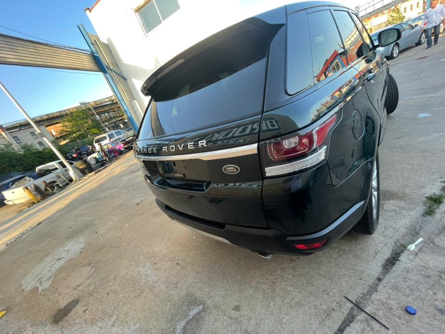 2015 Land Rover Range Rover Sport 4WD 4dr HSE photo