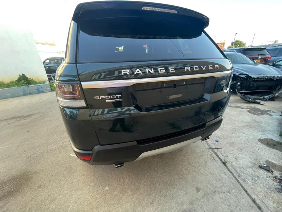 2015 Land Rover Range Rover Sport 4WD 4dr HSE photo