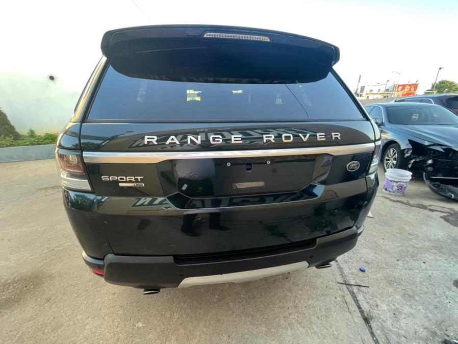 2015 Land Rover Range Rover Sport 4WD 4dr HSE photo