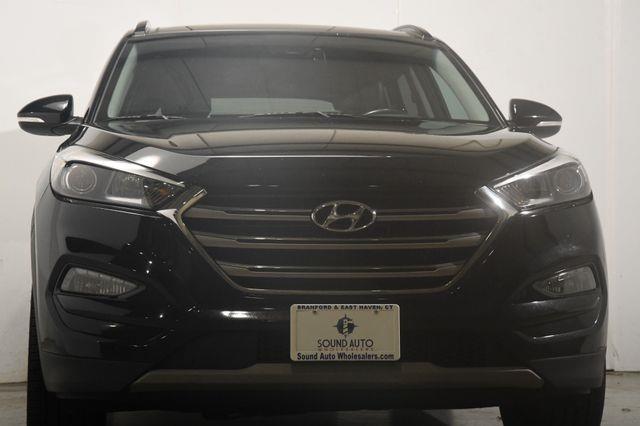 2017 Hyundai Tucson Limited w/ Ultimate Package photo