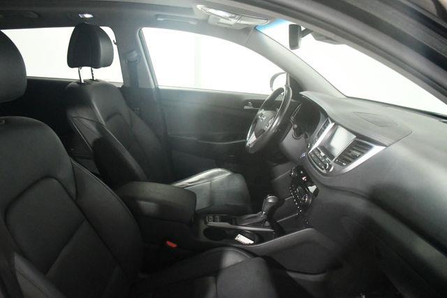 2017 Hyundai Tucson Limited w/ Ultimate Package photo