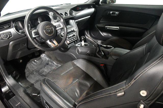 2017 Ford Mustang GT photo