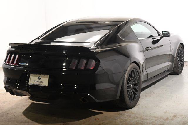 2017 Ford Mustang GT photo