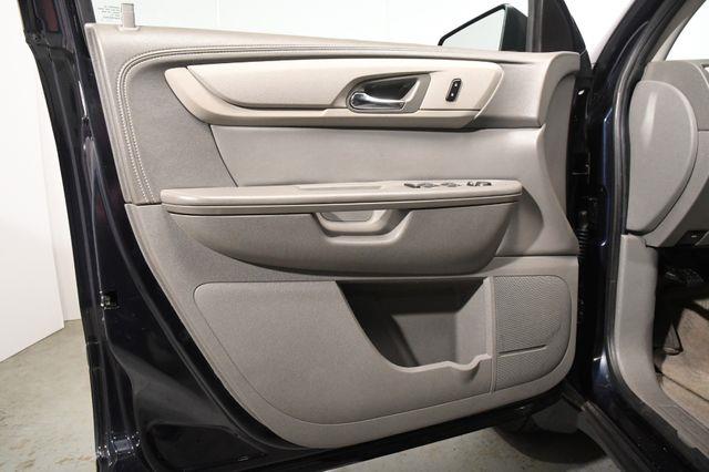 2015 Chevrolet Traverse LS photo