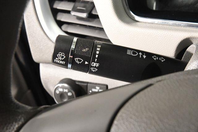 2015 Chevrolet Traverse LS photo