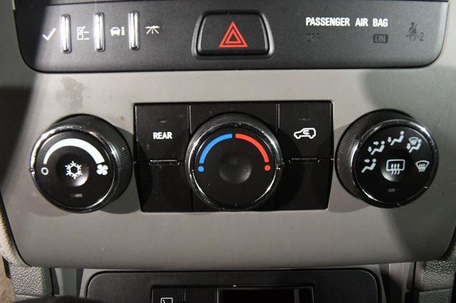 2015 Chevrolet Traverse LS photo