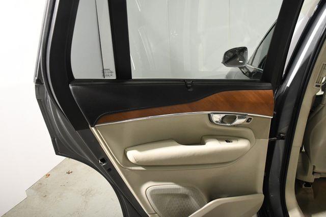 2016 Volvo XC90 T6 Inscription photo