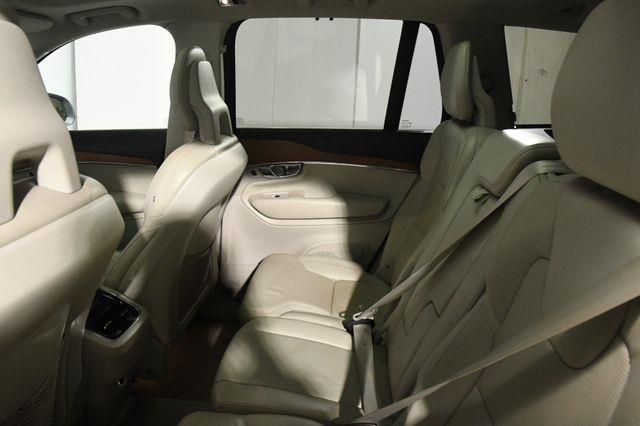 2016 Volvo XC90 T6 Inscription photo