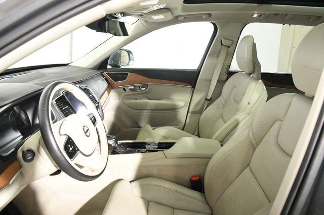 2016 Volvo XC90 T6 Inscription photo