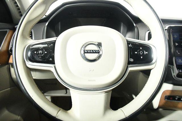 2016 Volvo XC90 T6 Inscription photo