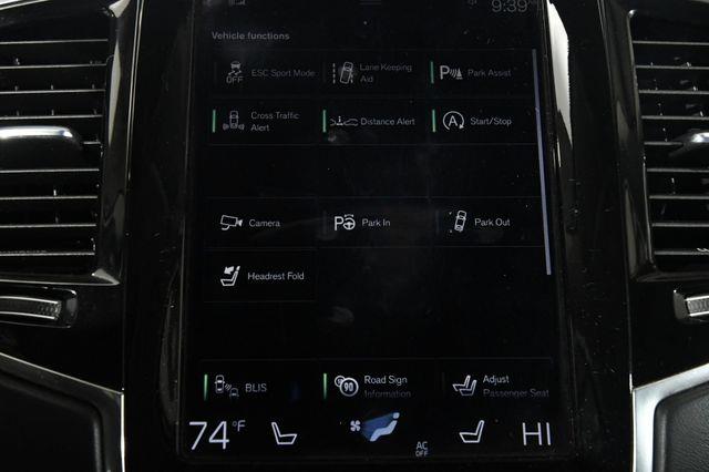 2016 Volvo XC90 T6 Inscription photo