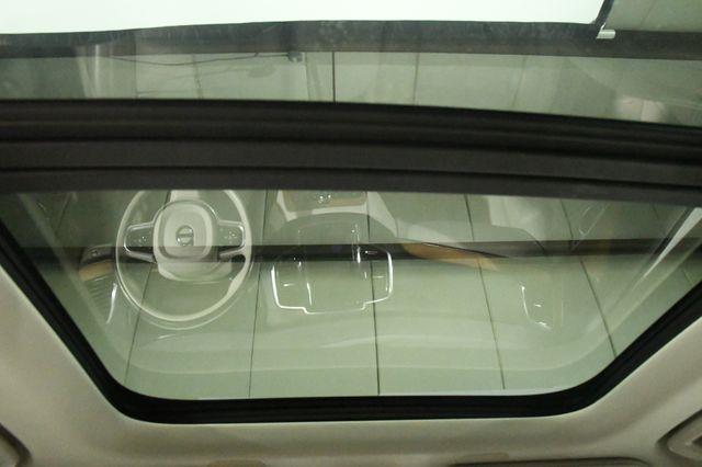 2016 Volvo XC90 T6 Inscription photo