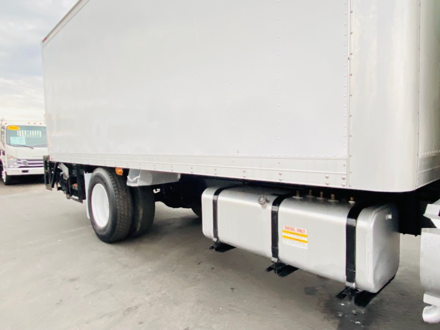 2011 Hino 268 20 FEET DRY BOX + LIFT GATE +  photo