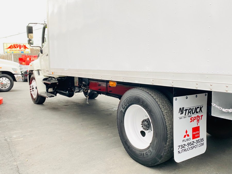 2011 Hino 268 20 FEET DRY BOX + LIFT GATE +  photo