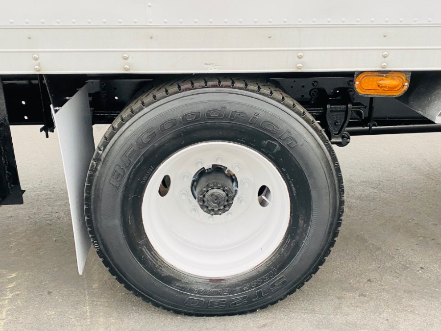 2011 Hino 268 20 FEET DRY BOX + LIFT GATE +  photo