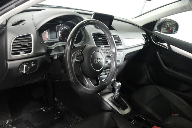2016 Audi Q3 Premium Plus photo