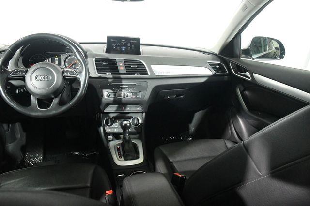 2016 Audi Q3 Premium Plus photo