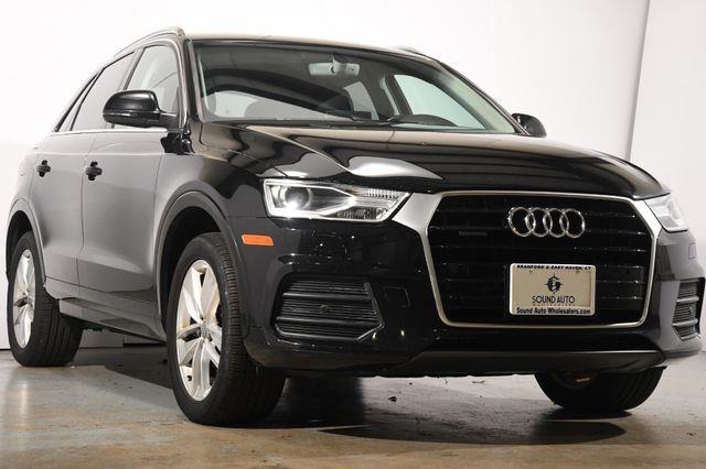 2016 Audi Q3 Premium Plus photo