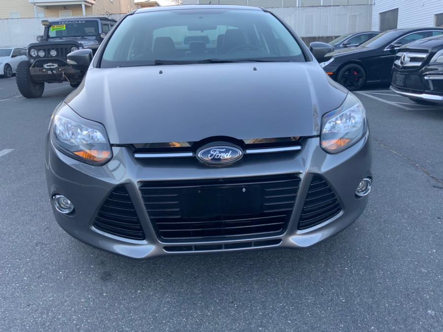 2014 Ford Focus Titanium photo