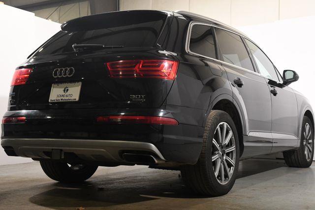 2017 Audi Q7 Premium Plus photo