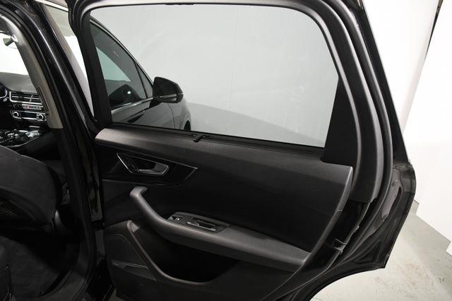 2017 Audi Q7 Premium Plus photo