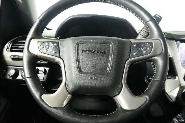 2015 GMC Yukon XL Denali photo