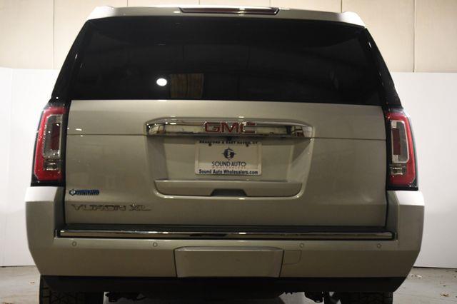 2015 GMC Yukon XL Denali photo
