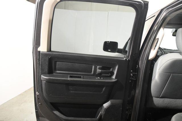 2016 RAM 1500 Tradesman photo