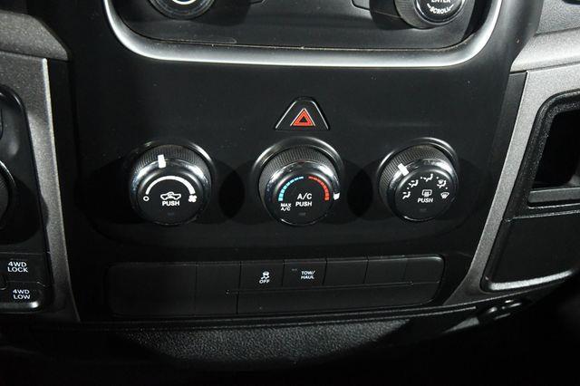 2016 RAM 1500 Tradesman photo