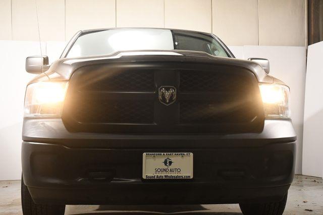 2016 RAM 1500 Tradesman photo