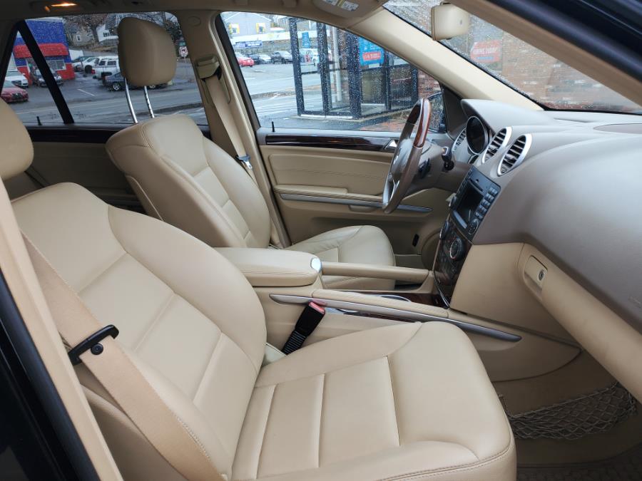 2011 Mercedes-Benz M-Class ML350 4MATIC photo