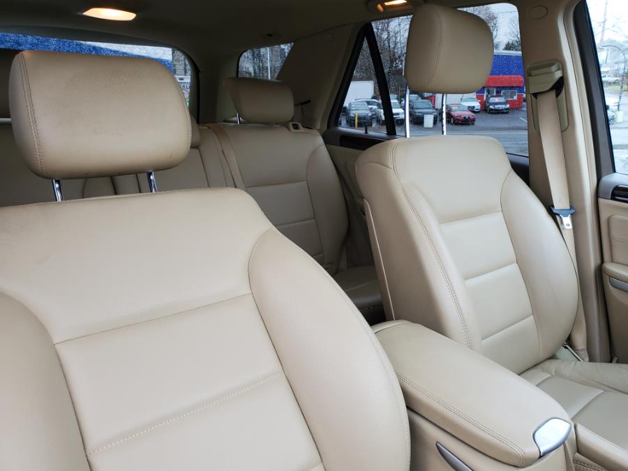 2011 Mercedes-Benz M-Class ML350 4MATIC photo