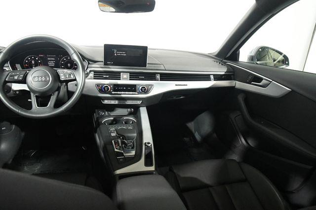 2019 Audi A4 Premium Plus w/ Virtual Cockpi photo