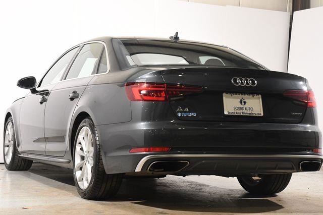 2019 Audi A4 Premium Plus w/ Virtual Cockpi photo