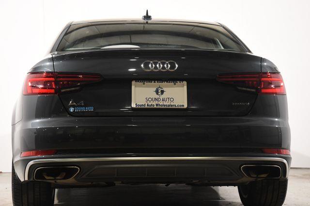 2019 Audi A4 Premium Plus w/ Virtual Cockpi photo