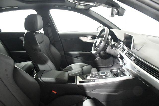 2019 Audi A4 Premium Plus w/ Virtual Cockpi photo