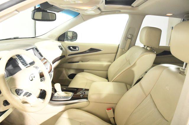 2013 Infiniti JX35 photo